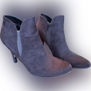 Madeline Stella Dark Brown Suede Bootie - Size 8 M